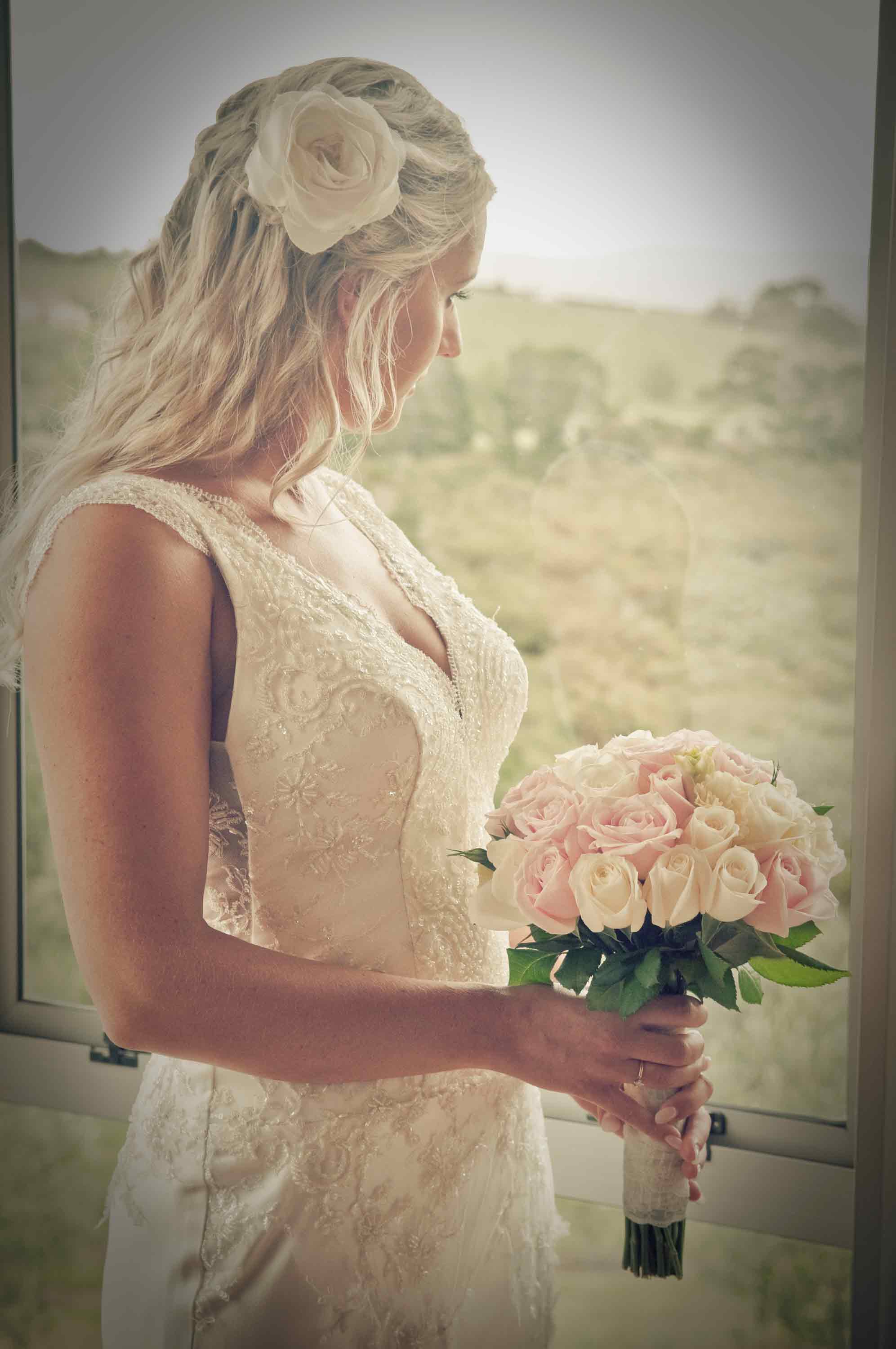 bride-before-the-ceremony