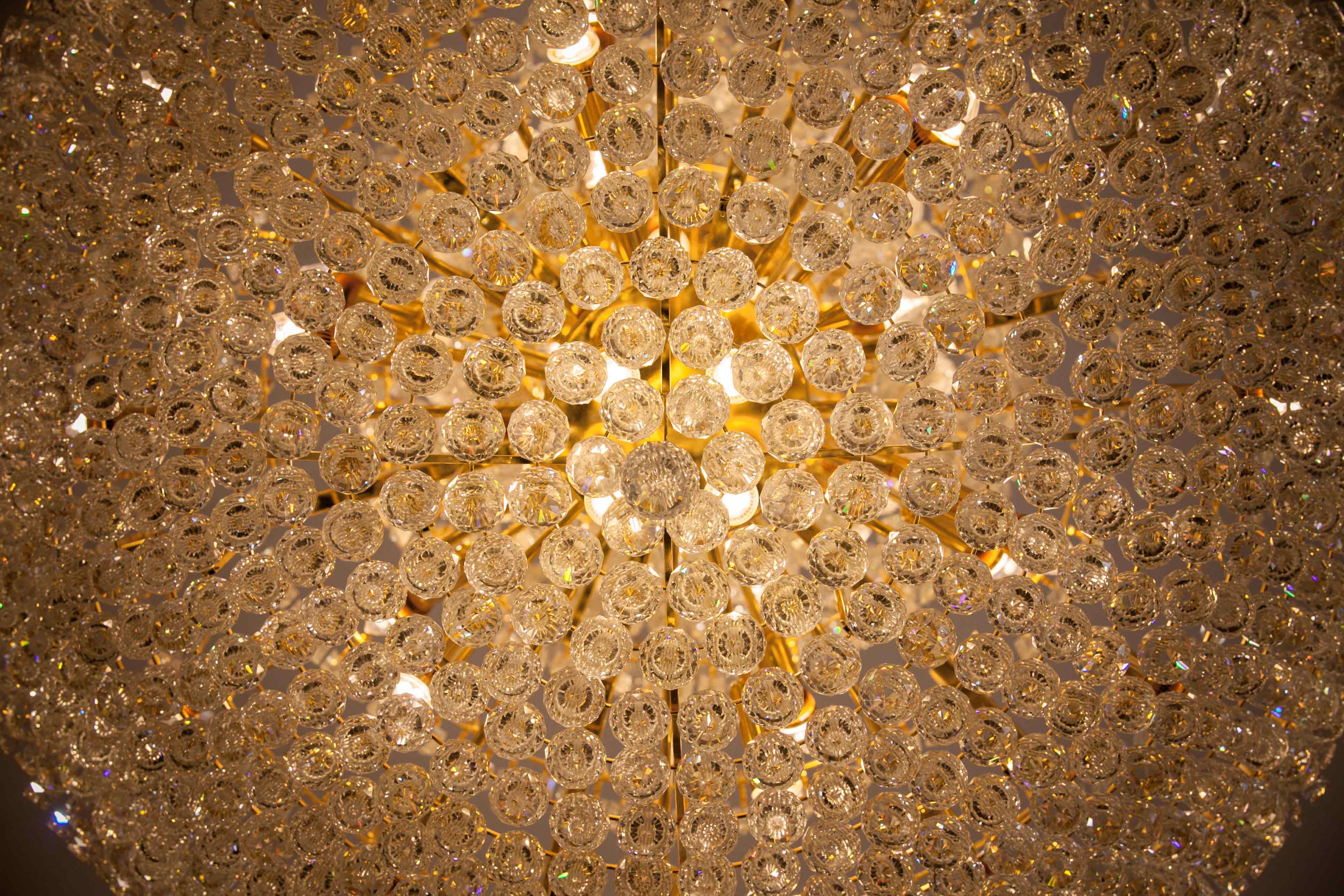 chandelier-close-up