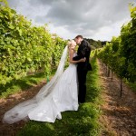 kiss-in-the-vines-lauren-and-delwyn